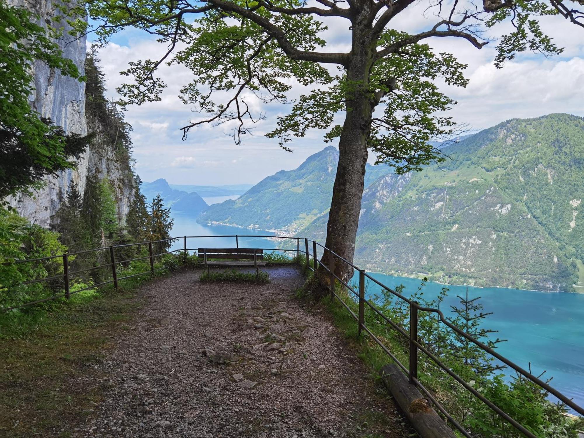 Solohike Mountainview Apartment Seelisberg Exterior photo